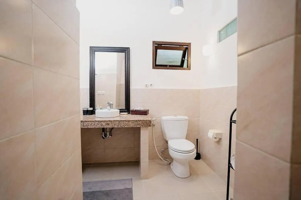 Stunning 4Br Oasis In Legian Villa Indonesia