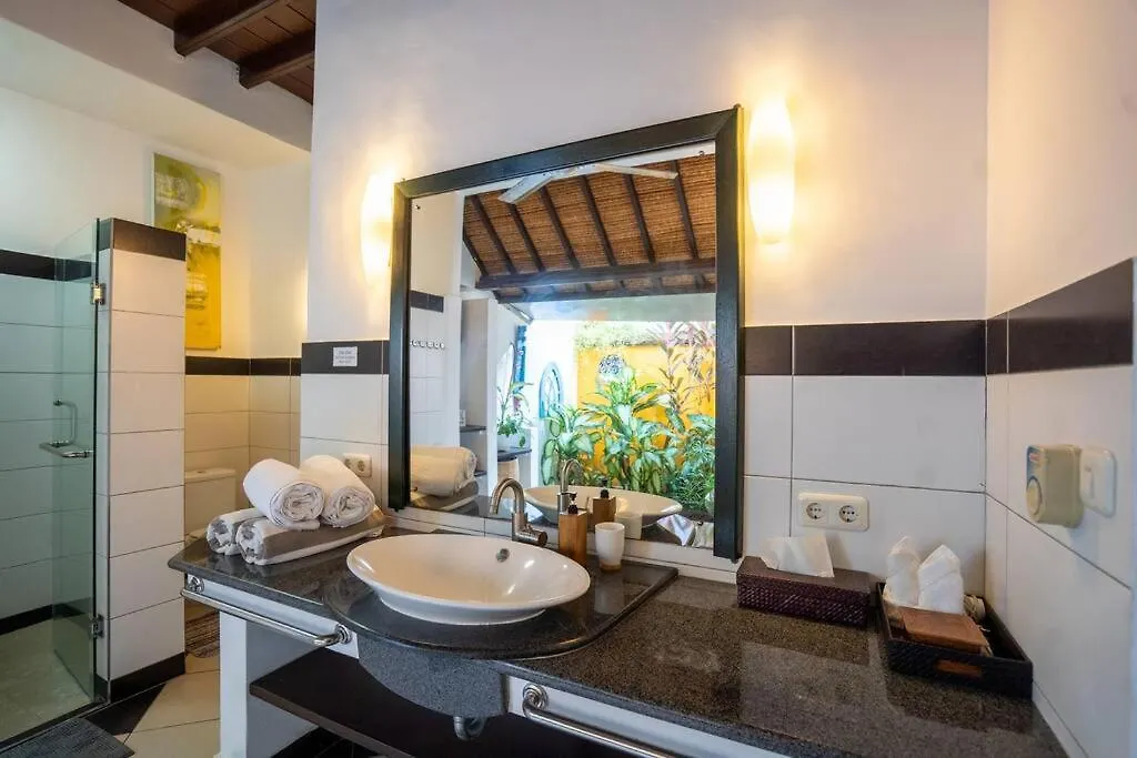 Stunning 4Br Oasis In Legian Villa