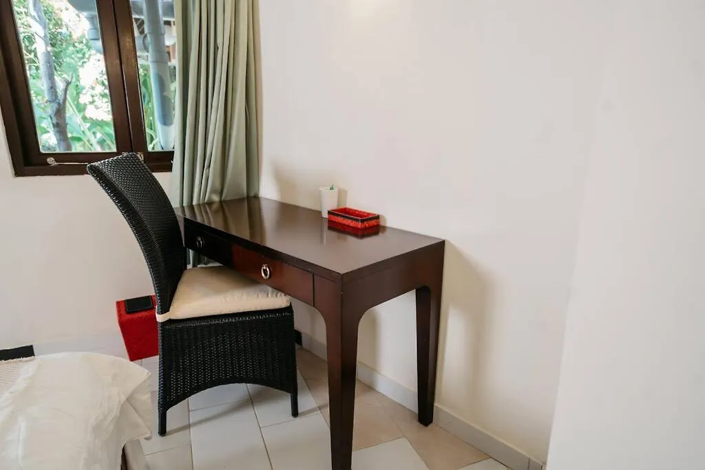 Stunning 4Br Oasis In Legian Villa