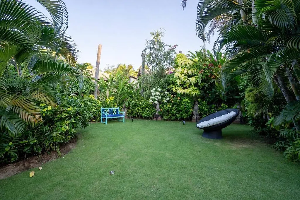 Stunning 4Br Oasis In Legian Villa