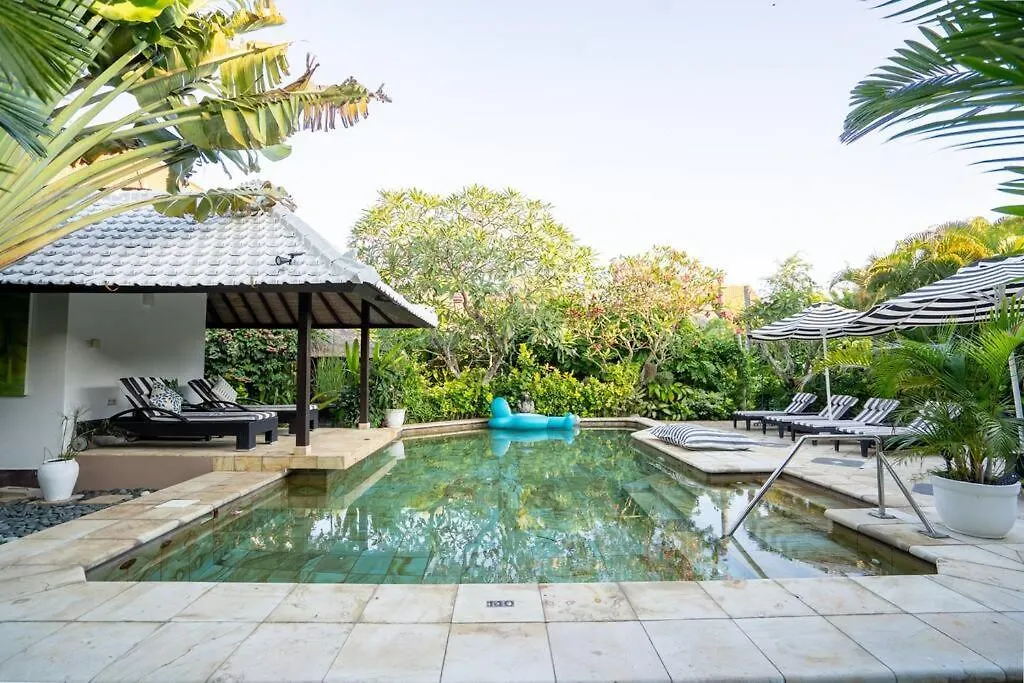 Stunning 4Br Oasis In Legian Villa