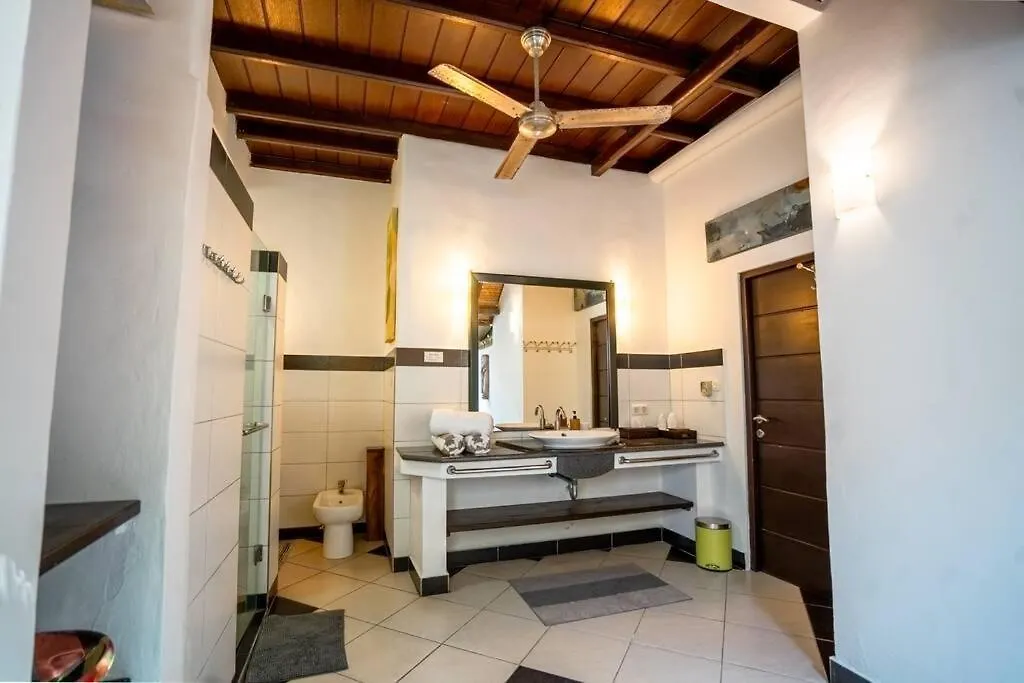 Stunning 4Br Oasis In Legian Villa